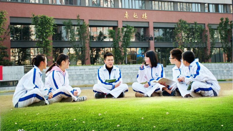 揭秘电子配件定制流程：从需求到成品的蜕变之旅
